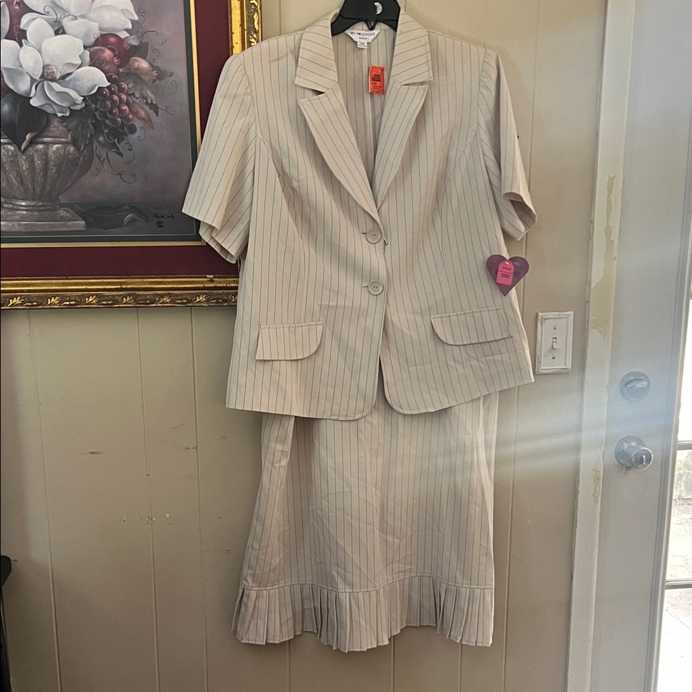 Elegant Cream Pinstripe Women's Suit